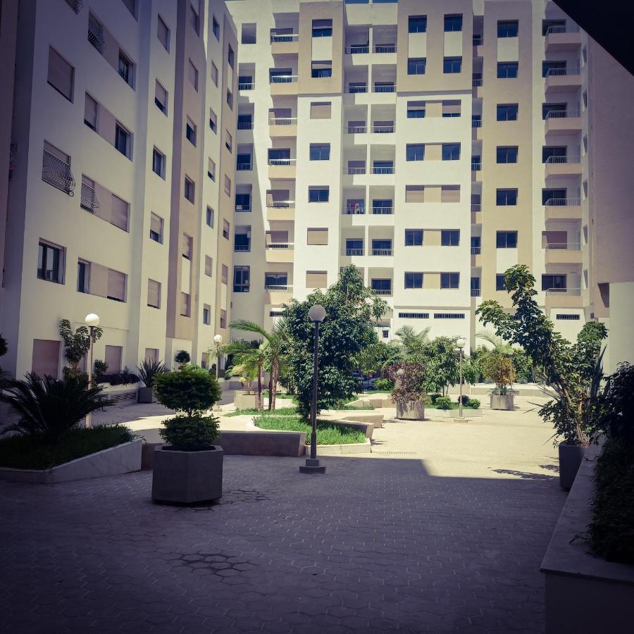 Super Apartement Totalement Neuf A Cote De Marjane Avec La Climatisation Et Wifi Tânger Exterior foto